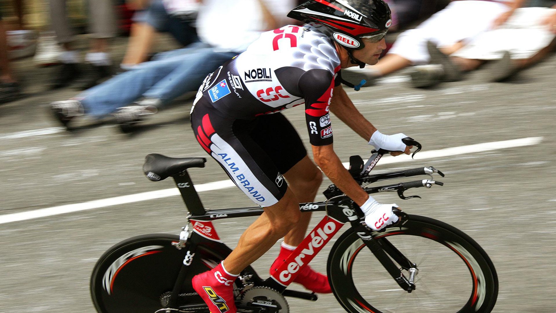 世界汽车越野赛中国车手挺进前三，世界顶级越野车大赛