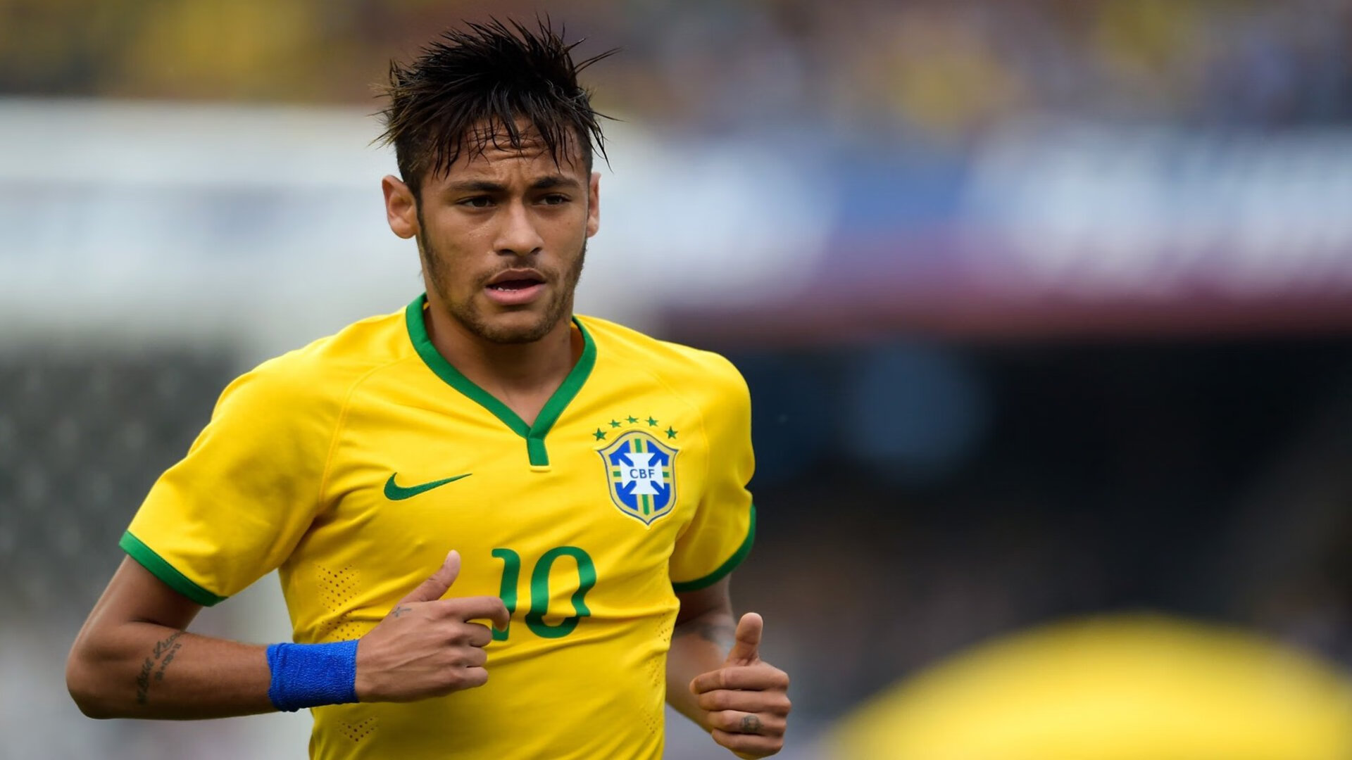 世界青少年武术运动会中国队夺得多项荣誉，青少年武术冠军